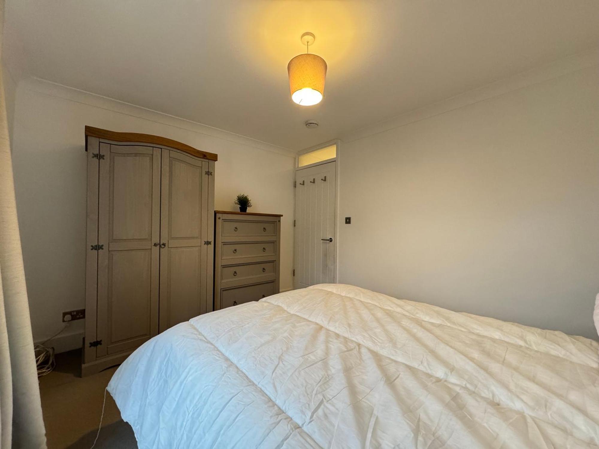 Charming 4bd 6 Mins From Nine Elms Station Londra